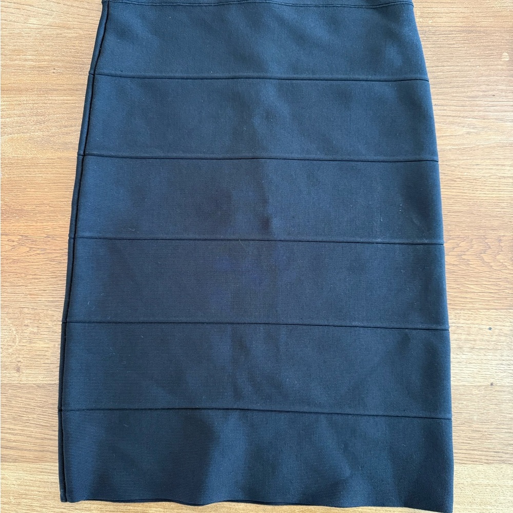 BCBGMaxAzria Classic Black Pencil Skirt